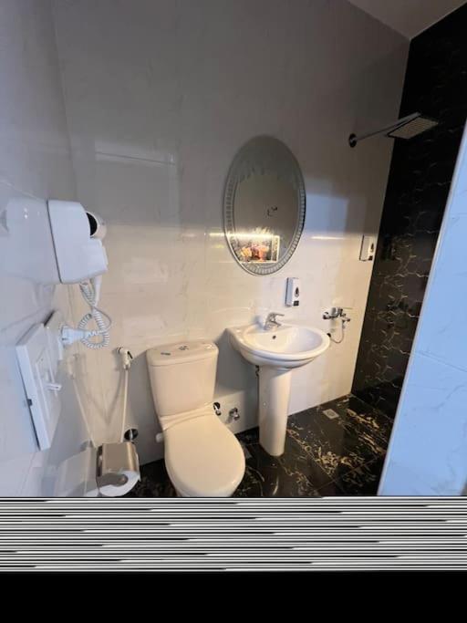 Luxury Apartment Downtown 开罗 外观 照片